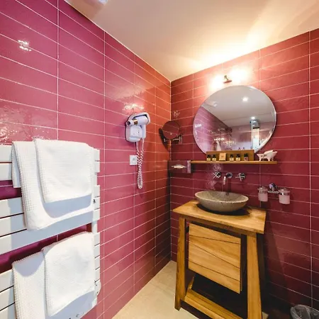 Le Palais D'aglae, De Charme 4*