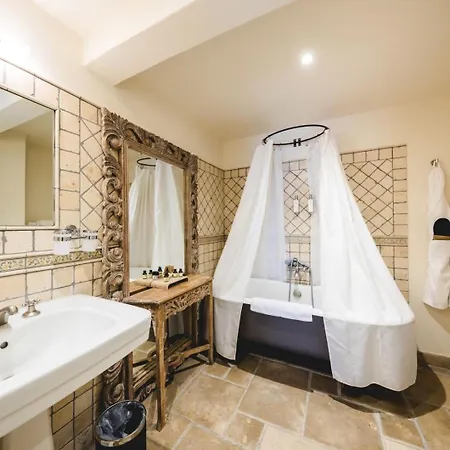 Le Palais D'aglae, De Charme 4* Gordes